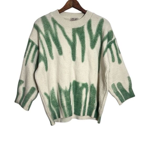 VRG GRL Crew Neck Dropped Shoulder Pullover Sweater Cream Green Medium/Large - Picture 1 of 8